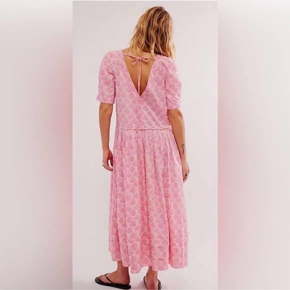 NWOT Free People There She Goes Midi Dress Size Large Pink Flowers Boho dress - Picture 2 of 6